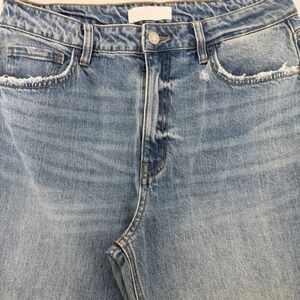 VERVET BLUE Women's Size‎ 31 Light Wash Distressed Denim Jeans Cropped Raw Hem
